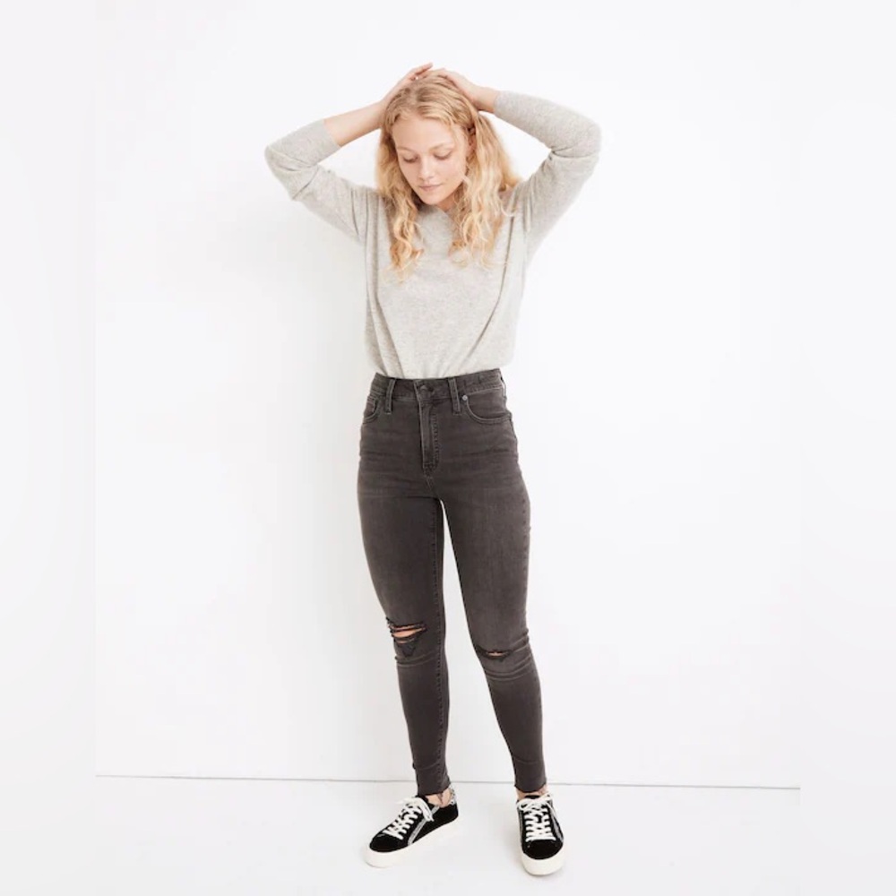 Madewell Curvy High-Rise Skinny Jeans in Black Sea